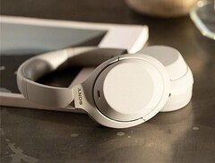 The popular WH-1000XM4 noise-cancelling headphones have returned to their all-time low (Image: Sony)
