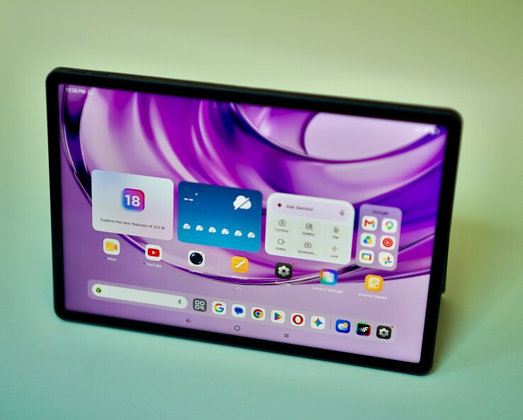 Review: Lenovo Yoga Tab Gen 2. Review unit provided by Lenovo Deutschland.