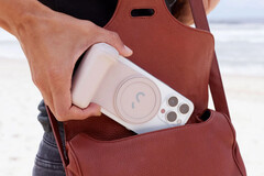 The SnapGrip expands an iPhone's versatility with an ergonomic handle and a camera shutter button, among other features. (Image source: ShiftCam)