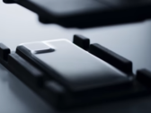 The seamless, molded rear glass panel on the Oppo Find X3 Pro is the result of a 40-hour heat forging process. (Image: Oppo)