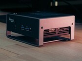 The new UDOO BOLT GEAR is aimed at DiY fans as it comes with a programmable Arduino coprocessor. (Image Source: UDOO.org)