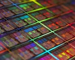 The Comet Lake CPUs are expected to arrive in mid-2019 as a minor 14 nm refresh for last year&#039;s Coffee Lake models.  (Source: CTiems)