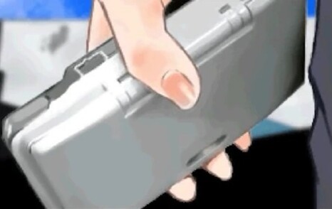 Holding a Nintendo DS - "DAS". (Image source: Cing Wiki)
