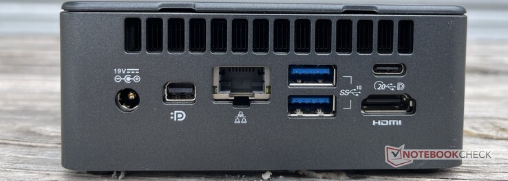 Rear: DC in, Mini DisplayPort 1.4, Gigabit Ethernet, 2x USB-A 3.2 Gen 2 (10 Gbps), USB4 (20 Gbps, DisplayPort) Type-C, HDMI 2.0