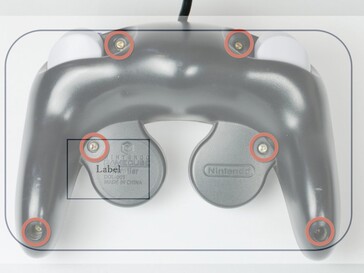 Switch 2 GameCube FCC leaked image overlayed on original controller (Image source: Famiboards)