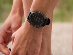 Garmin has released beta version 21.05 for the Fenix 7 smartwatch. (Image source: Garmin)