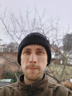 Selfie with the 32 MPix camera