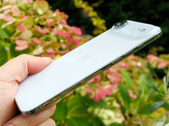 The Apple iPhone Air, first-generation model pictured, is about to become even thinner. (Image source: Notebookcheck)