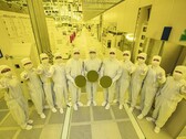Samsung Foundry could manufacture a flagship Qualcomm smartphone SoC next year (image source: Samsung)