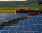 At some point, the many solar cells will have to be recycled. Solutions are needed. (Image: pixabay/Andreas-Troll)