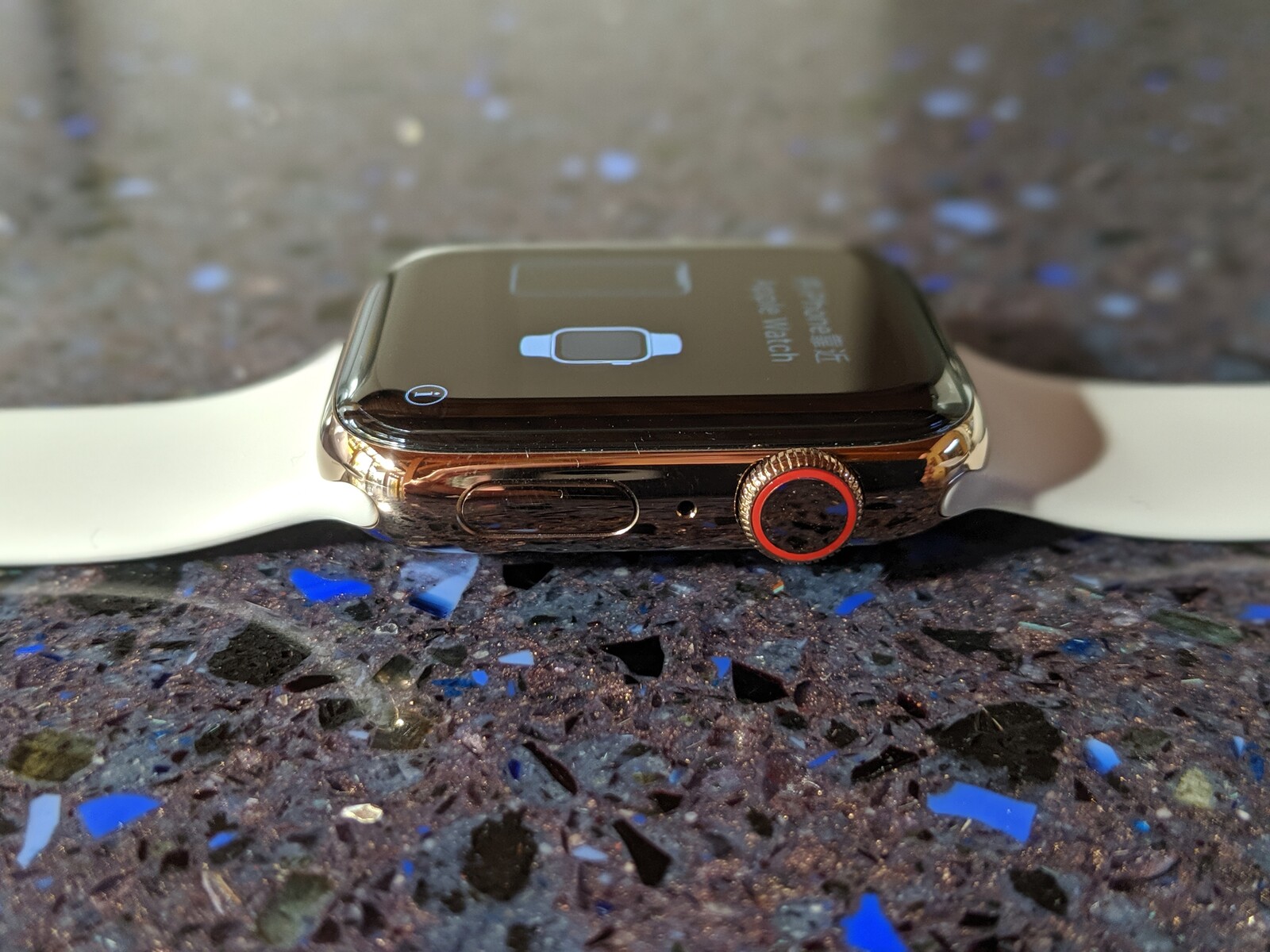 Apple Watch Series 5 Smartwatch Review It can do more than any