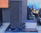 The ExpertCenter P700 series currently has two models. Pictured: the P700 Mini Tower. (Image source: Notebookcheck)