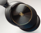 The OneOdio Focus A6 noise-cancelling over-ear headphones reproduce high-resolution music with clear vocals at an affordable price. (Image source: Notebookcheck)