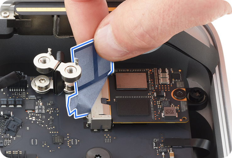 Reaching to SSD module in the new Mac Studio