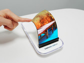 Foldable touchscreen display prototype by Samsung, consumer products coming in 2018