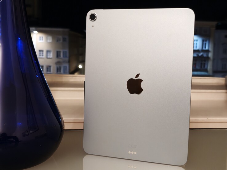 Apple iPad Air 11 (2025) review