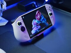 The Lenovo Legion Go S with Windows (pictured) comes in white, unlike the SteamOS version which is purple. (Image source: Notebookcheck)