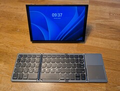 On paper, the Legion Go could nicely fill a niche between work and play, but ultimately it fails at both (Image Source: Notebookcheck)