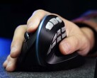The E9 Pro is a new vertical mouse for gamers (Image source: Solakaka)
