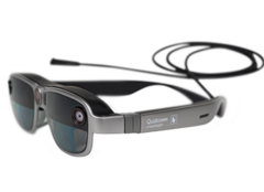 Qualcomm intends to boost the adoption of AR platforms. (Image Source: Qualcomm)