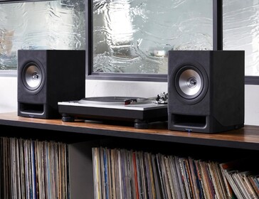The SC-CX700 supports vinyl record turntables that use a moving magnetic (MM) cartridge. (Image source: Technics)