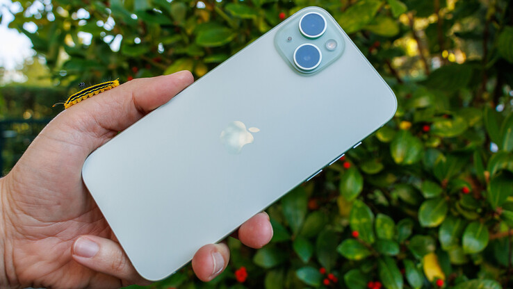 Apple iPhone 15 Plus review – The iPhone with an extra-large display and  powerful battery -  Reviews