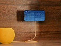 The Twelve South PowerBug enables wireless charging right at a wall outlet. (Image source: Twelve South)