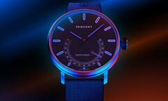 The Titanium Elektron is an automatic watch with smartwatch features. (Image source: Sequent)