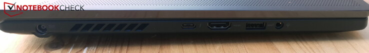Left: Power, Thunderbolt 4 with DP & PD, HDMI, USB-A 3.2 Gen2, headset jack