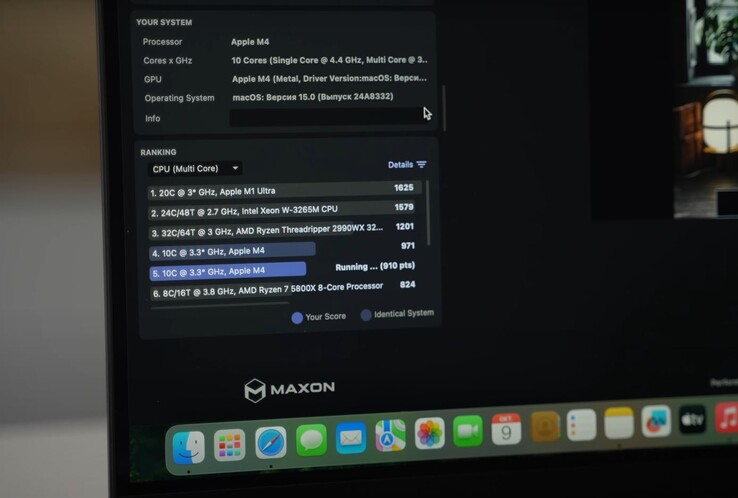 The M4 MacBook Pro manages a multi-core score of 971 in Cinbenech. (Image source: Romancev768V via YouTube)