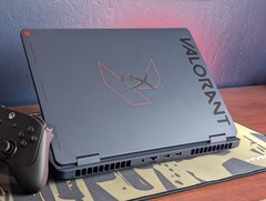 HyperX Omen 16 Valorant Edition looks great, but the dark surfaces attract fingerprints like no tomorrow