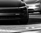 The Tesla Robotaxi ride-share platform logo on Model Y. (Image source: @artsimage/X)