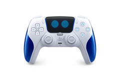 The Astro Bot Limited Edition controller features Astro's eyes on the touchpad. (Image source: PlayStation on X/Twitter)