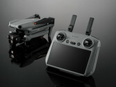 The DJI Air 3 and RC-2 remote controller. (Image source: @rquandt & WinFuture)