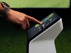 Garmin’s Approach R50 (pictured) is receiving software version 4.80. (Image source: Garmin)