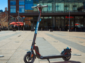 The Gotrax Apex XL electric scooter has a 250 W motor that delivers a top speed of 15.5 mph (25 kph) (Image source: Gotrax)