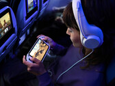 United will offer free Starlink Internet on its planes (Image source: United)