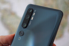 The Mi Note 10 was a camera-centric mid-range phone. (Source: Pocket Lint)