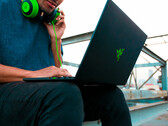 Razer Blade 15 RTX 2070 Max-Q GPU is 10 to 15 percent faster than on the Gigabyte Aero 15 X9