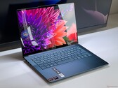 90 Hz OLED with AdobeRGB - Lenovo Yoga Pro 7 14 G10 laptop review