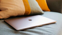 Following the launch of the iPhone 17, Bloomberg's Apple analyst Mark Gurman names 10 new Apple products that we can expect to see in the coming months. (Image source: Elise Bouet)