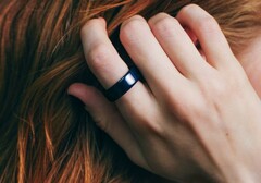 The Oura Ring 4 is also available in blue