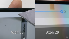 The Axon 30's UDC vs. that of of the 20. (Source: JerryRigEverything)