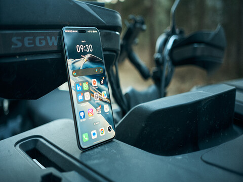 Don't spend more on a flagship phone - Honor Magic7 Pro!