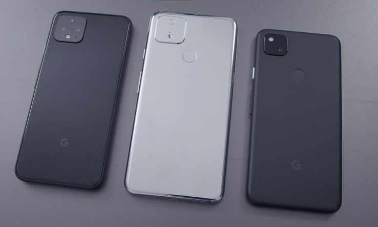 The Pixel 4a (5G) in between the Pixel 4 and Pixel 4a. (Image source: Dave Lee)