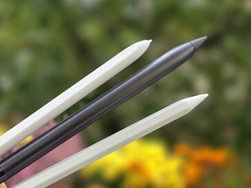 Lenovo Tab Pen Pro compared to the Samsung S Pens
