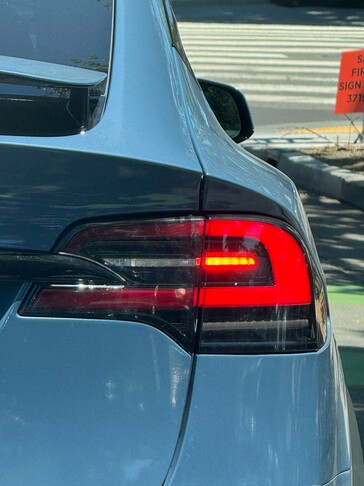 New blue Model X color