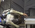 Ist das etwa Blut? Atlas nach einem heftigen Sturz. (Bild: Boston Dynamics)