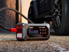 The Gooloo A7 portable car jump starter can also function as a tire inflator (Image source: Gooloo)