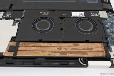 Same dual fans and triple heat pipe cooling as on the XPS 15 9575